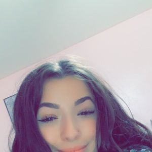 Meet your Posher, Max